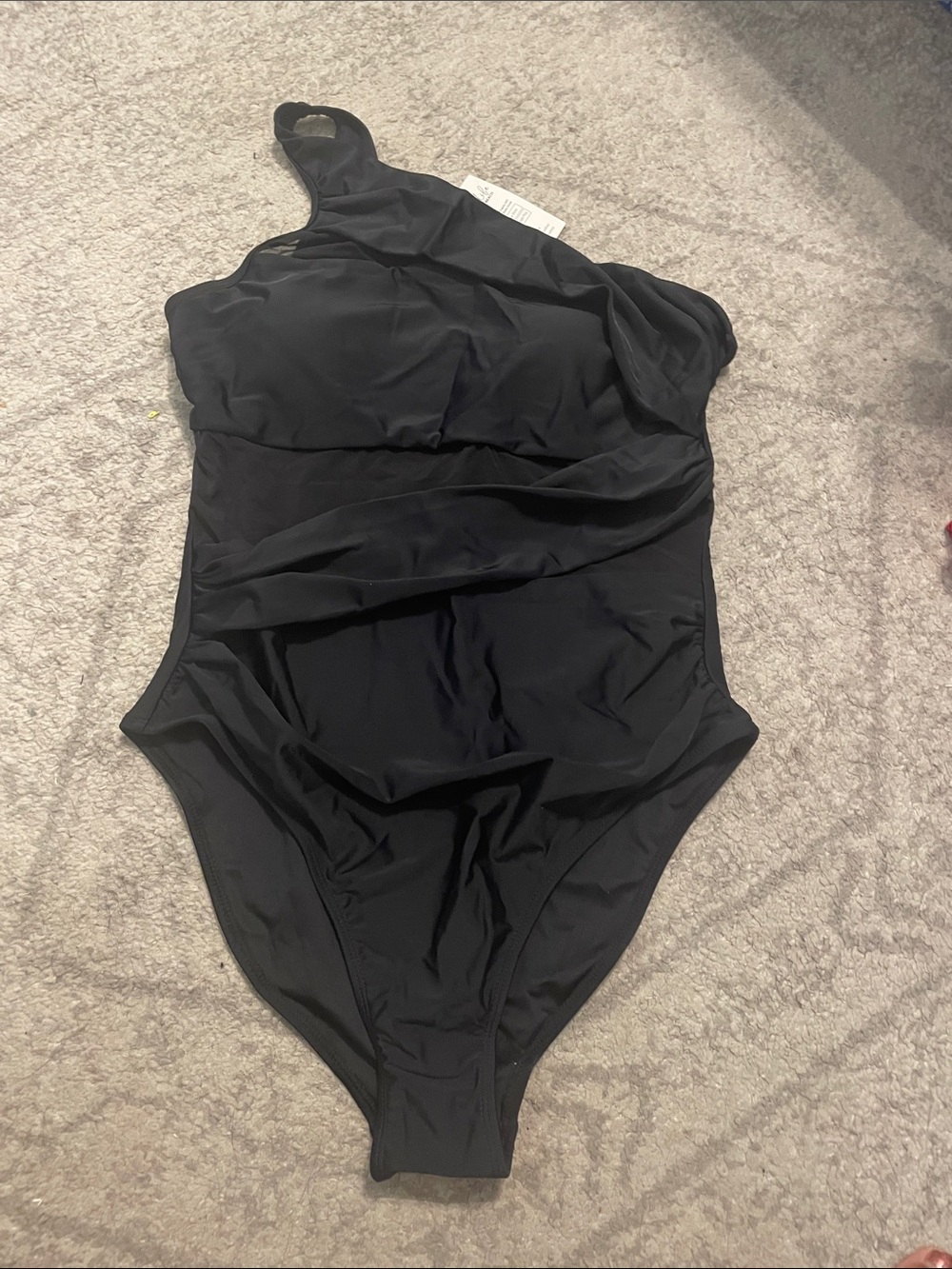 Cupshe Black One-Shoulder Kids One-Piece Swimsuit